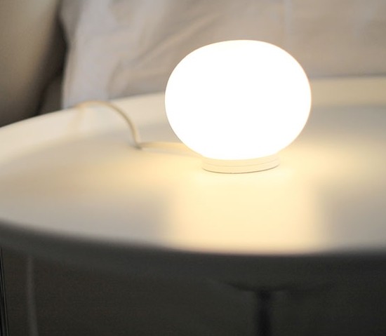 Lamp Flos - Mini Glo Ball Настольные  - 1