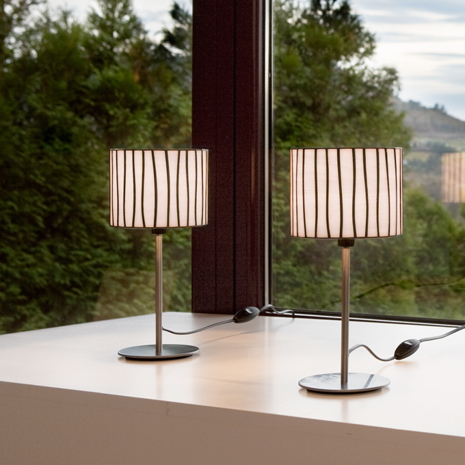Lamp a-emotional light - Curvas Table  - 2